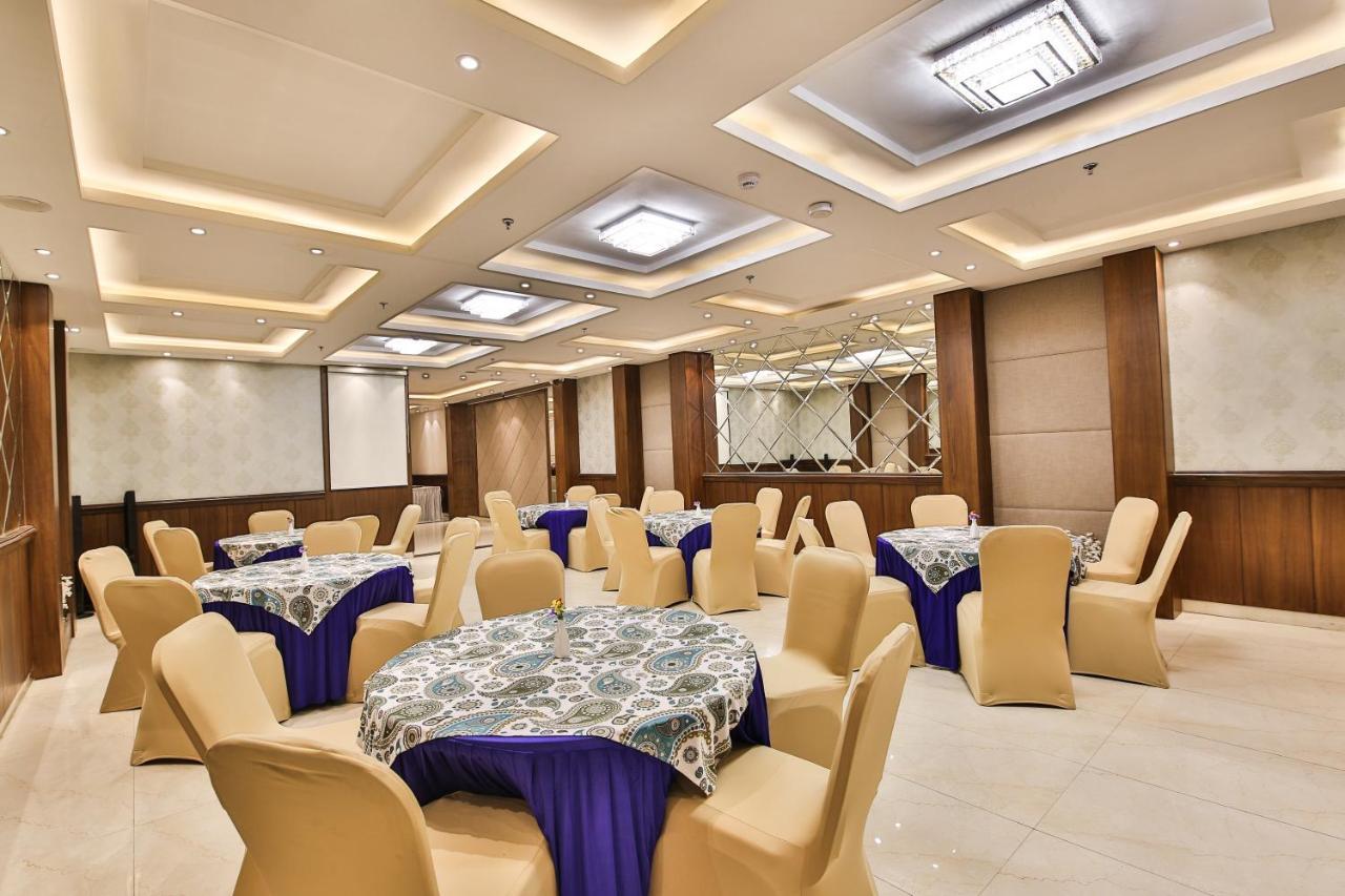 Hotel Sumaditya Jaipur Luaran gambar