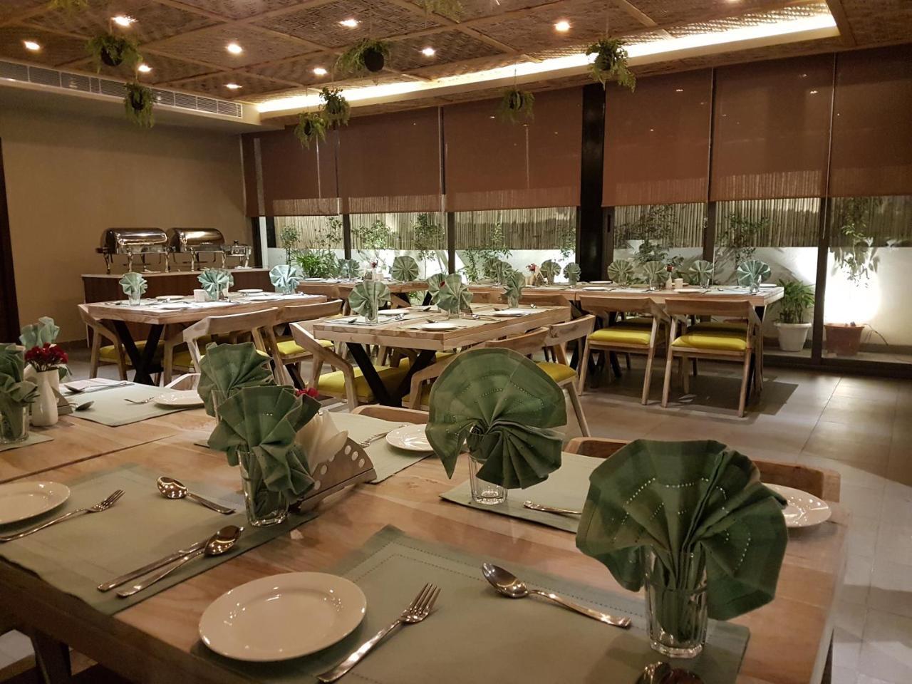 Hotel Sumaditya Jaipur Luaran gambar
