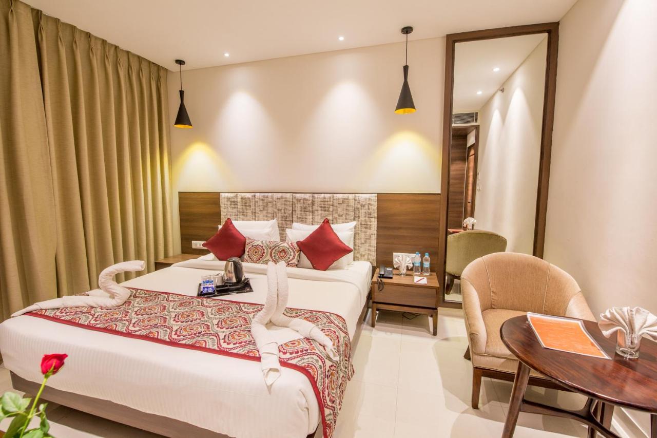 Hotel Sumaditya Jaipur Luaran gambar